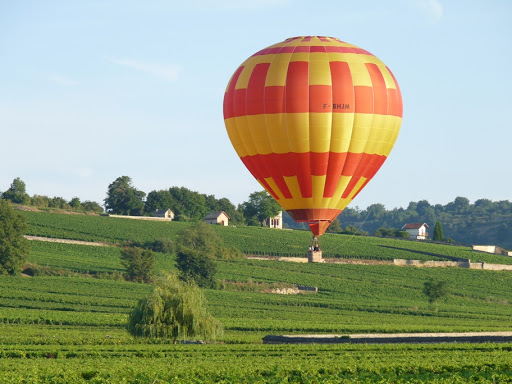 Voyage dans les airs : des tours montgolfière en France